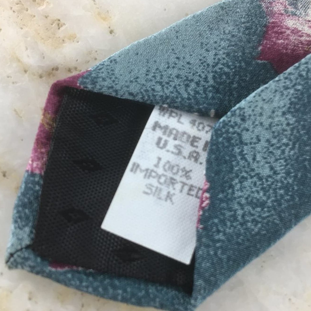 OSCAR DE LA RENTA SILK TIE - Picture 5 of 11